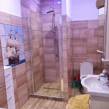 La Paula Apartment *